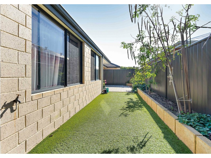 19 Evandale Way, Harrisdale WA 6112