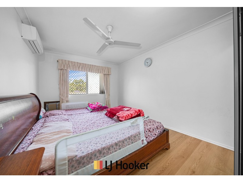 34 Curtis Way, Girrawheen WA 6064