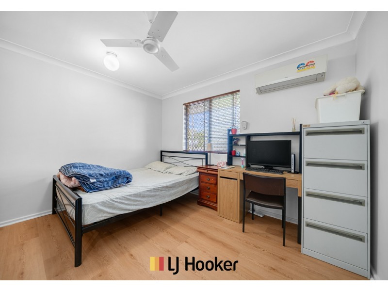34 Curtis Way, Girrawheen WA 6064
