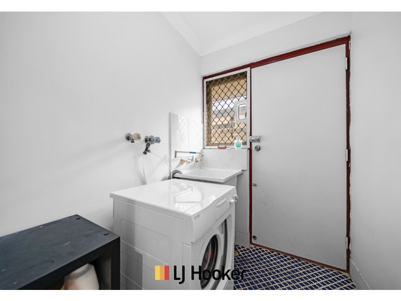 34 Curtis Way, Girrawheen WA 6064