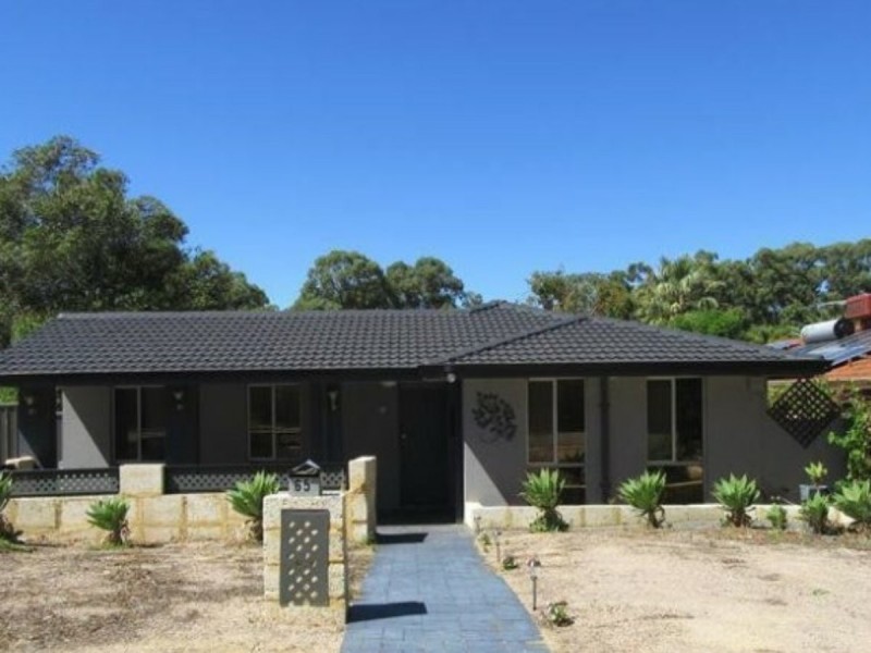 65 Twickenham Dr, Kingsley WA 6026