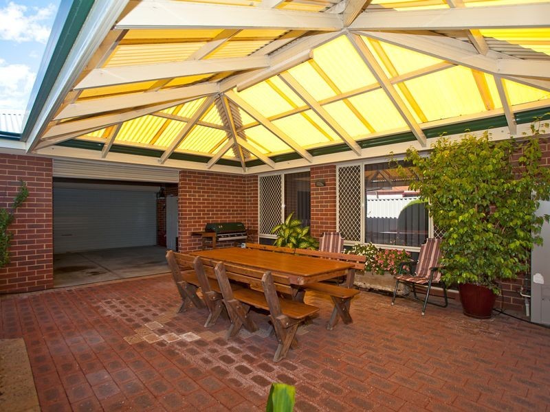 67 Guadalupe Drive, Ballajura WA 6066