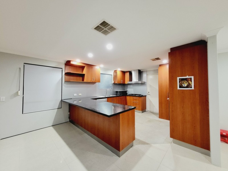 12 Driver Road, Darch WA 6065