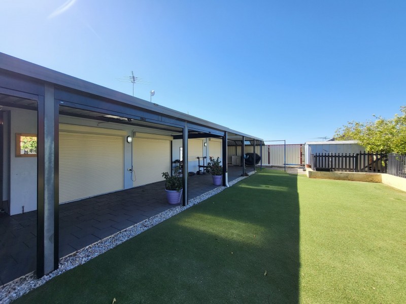 12 Driver Road, Darch WA 6065