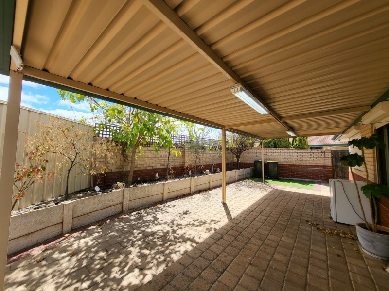 11/25 Conifer Pl, Beechboro WA 6063