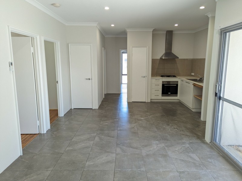 46 Prince St, Queens Park WA 6107