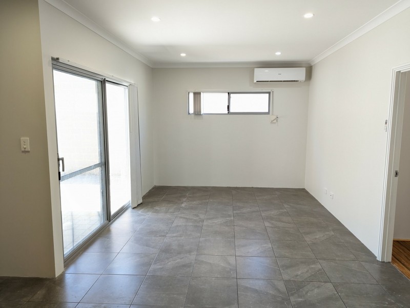 46 Prince St, Queens Park WA 6107