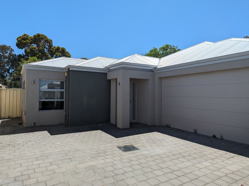 19C Findon Cr, Westminster WA 6061