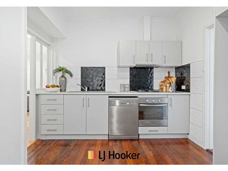 41 Allinson Drive, Girrawheen WA 6064