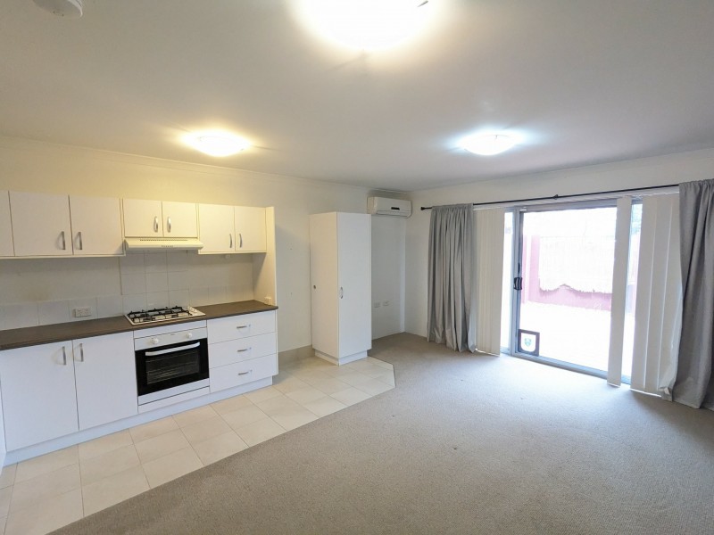 2/89 Chesterfield Rd, Mirrabooka WA 6061