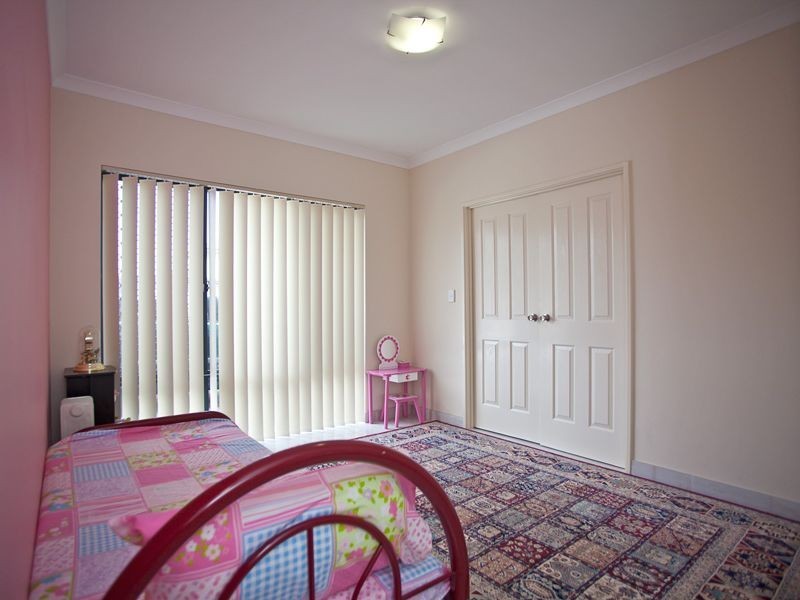 26 Saddler Circle, Mirrabooka WA 6061