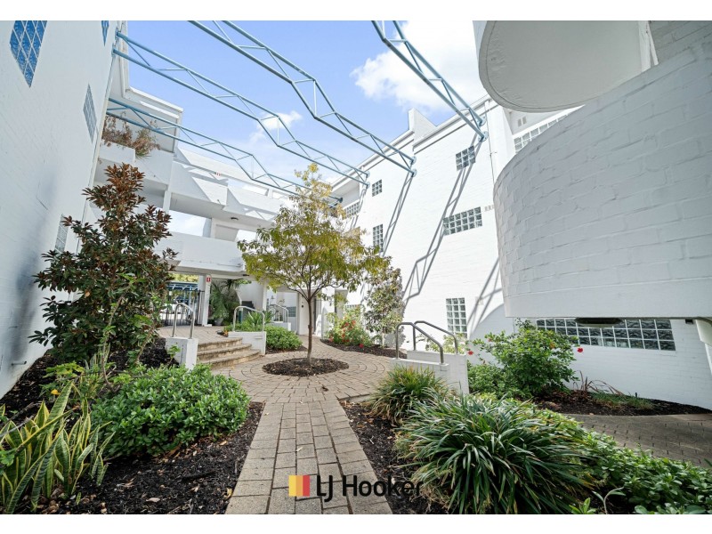 19/227 Cambridge Street, Wembley WA 6014