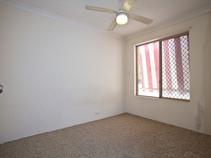 18 Dampier Loop, Mirrabooka WA 6061