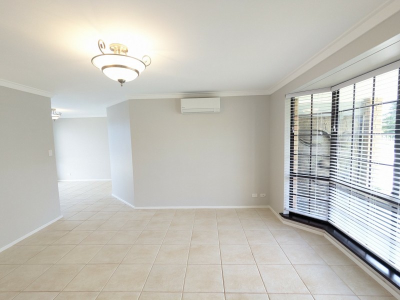 39 Windlass Ave, Ocean Reef WA 6027