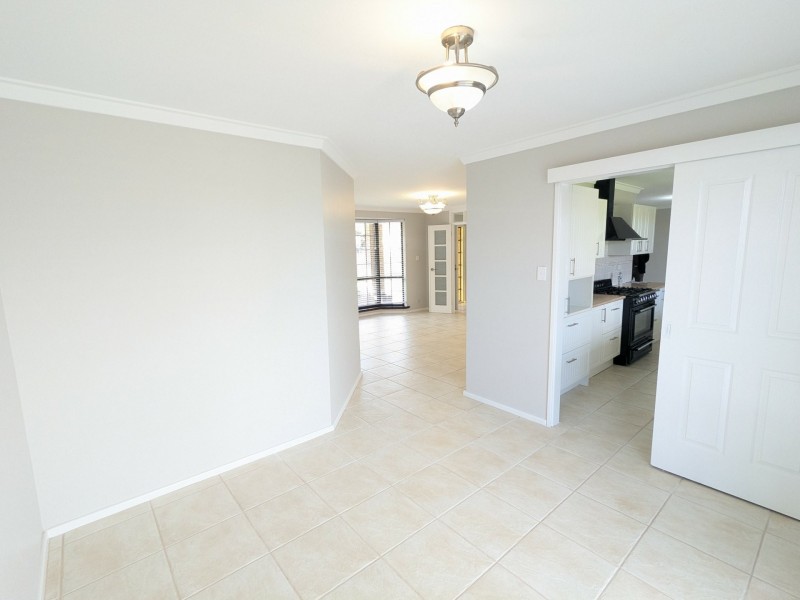 39 Windlass Ave, Ocean Reef WA 6027