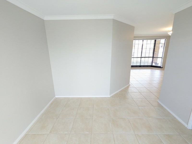 39 Windlass Ave, Ocean Reef WA 6027