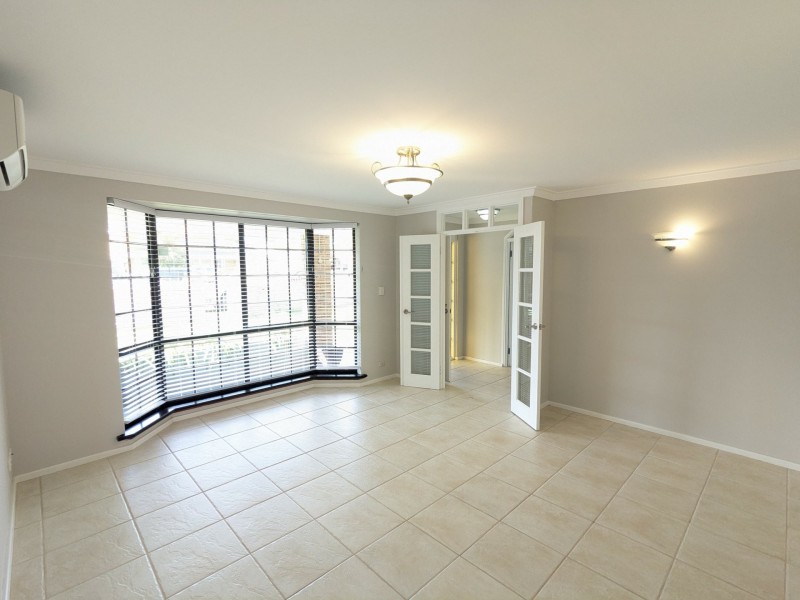 39 Windlass Ave, Ocean Reef WA 6027