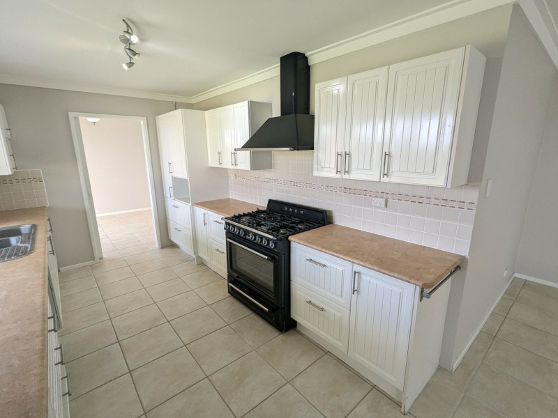 39 Windlass Ave, Ocean Reef WA 6027
