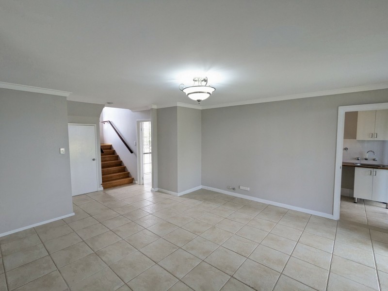 39 Windlass Ave, Ocean Reef WA 6027