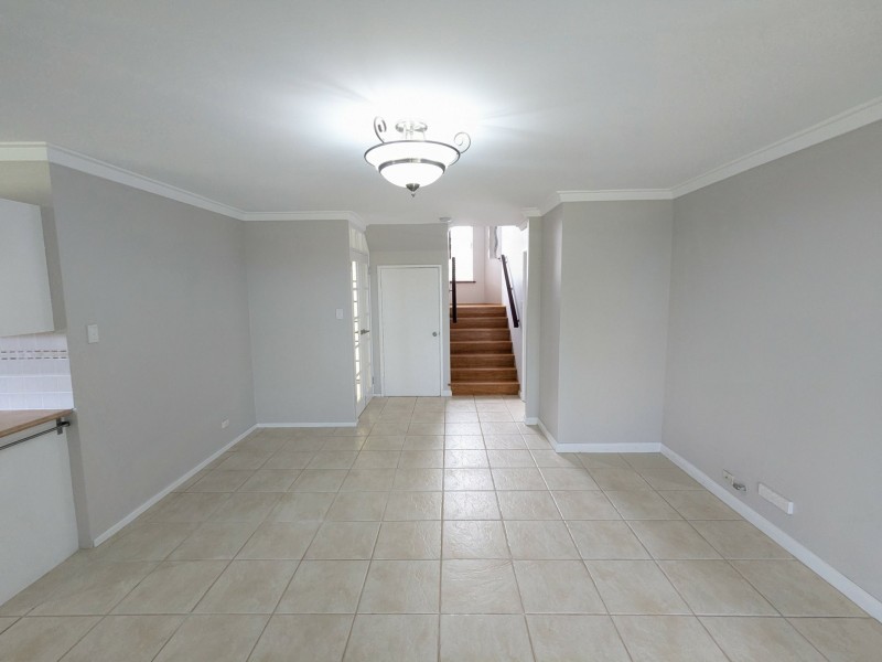 39 Windlass Ave, Ocean Reef WA 6027