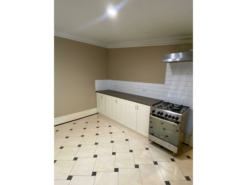 26 Frederic St, Midland WA 6056