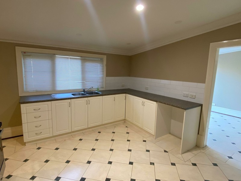 26 Frederic St, Midland WA 6056