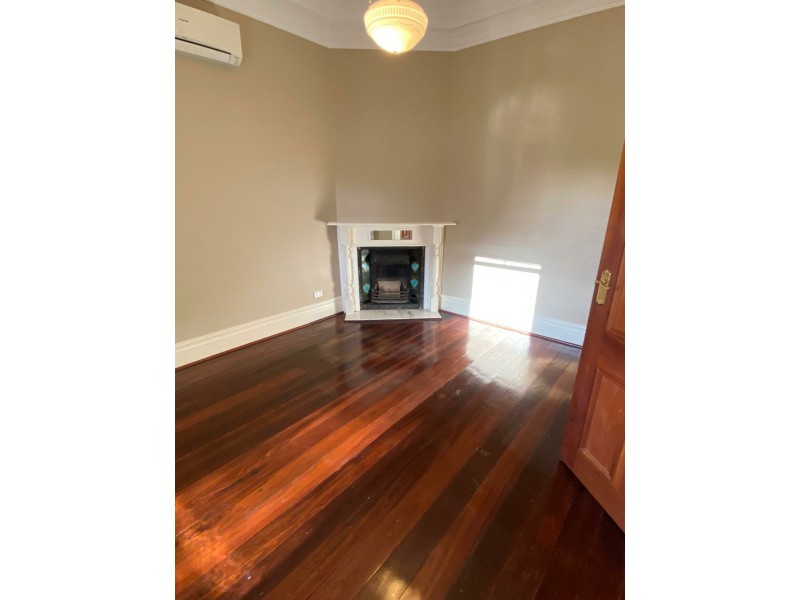 26 Frederic St, Midland WA 6056