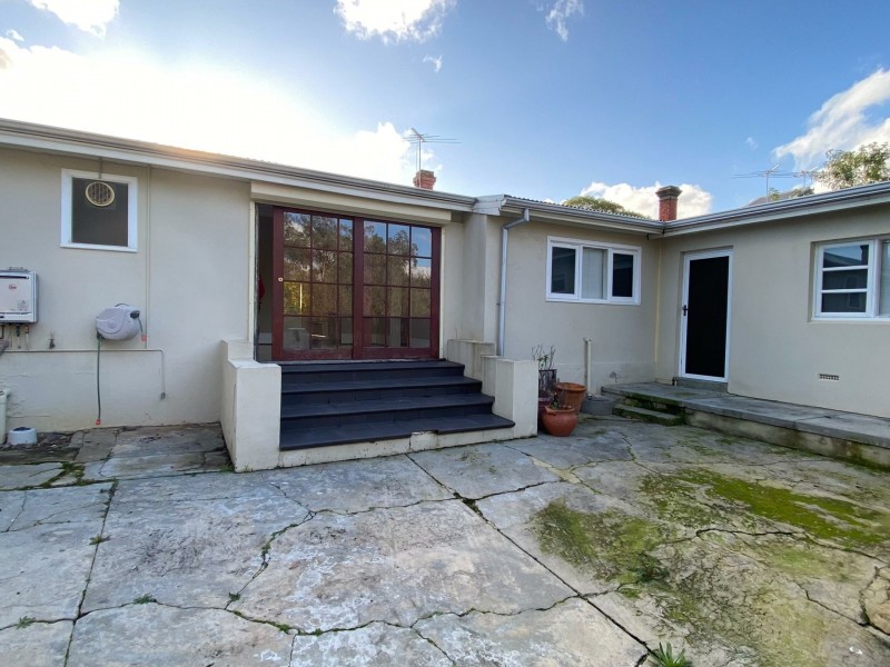 26 Frederic St, Midland WA 6056