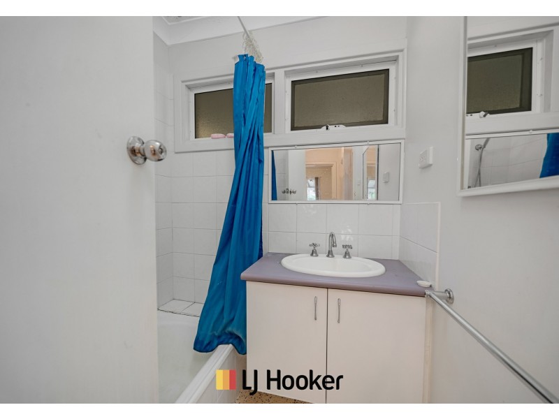 44 Stebbing Way, Girrawheen WA 6064