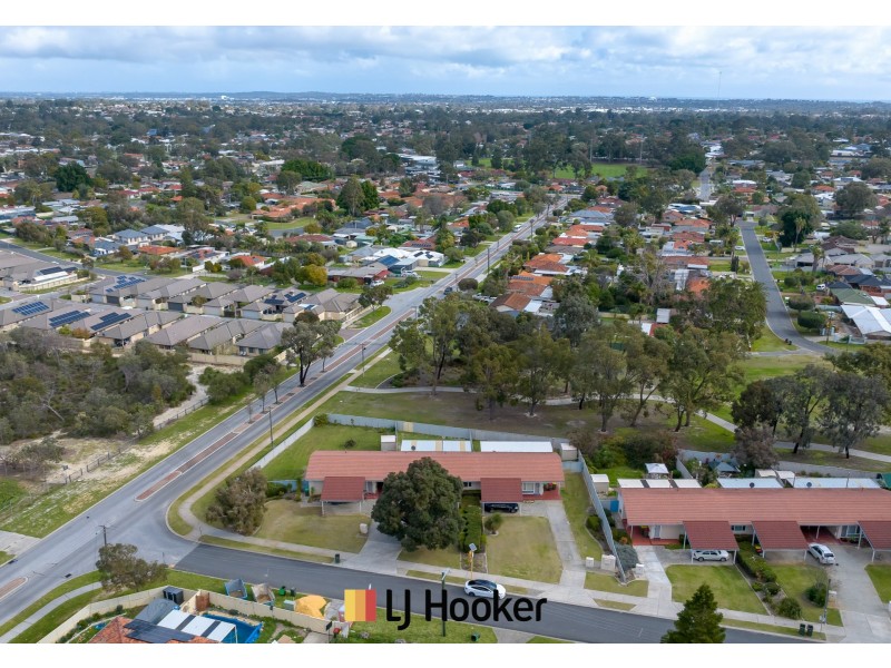 44 Stebbing Way, Girrawheen WA 6064