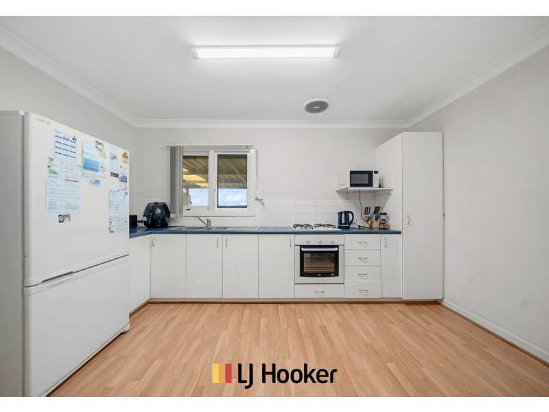 44 Stebbing Way, Girrawheen WA 6064