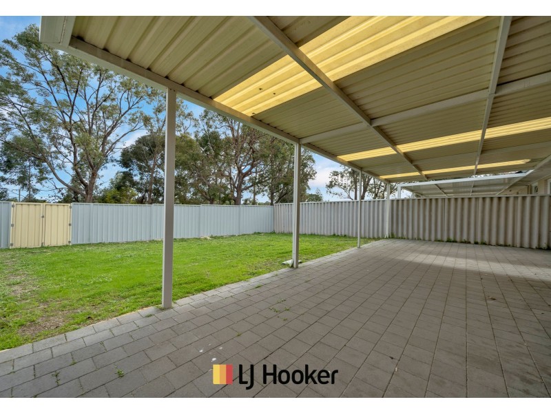 44 Stebbing Way, Girrawheen WA 6064