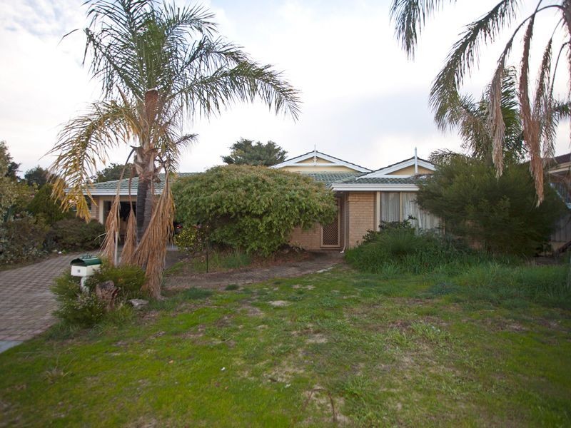 15 Adria Road, Alexander Heights WA 6064