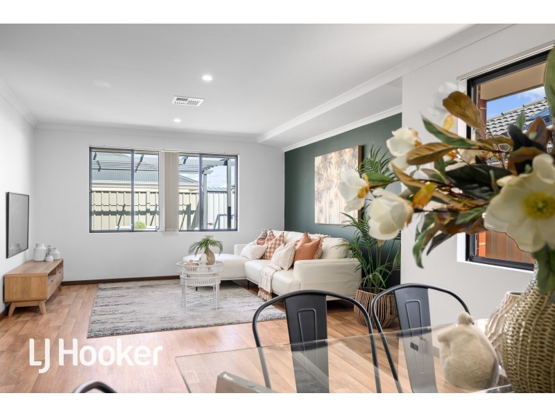 9 Harrogate Road, Wellard WA 6170