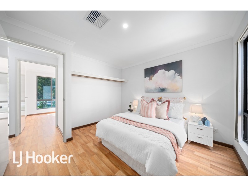 9 Harrogate Road, Wellard WA 6170