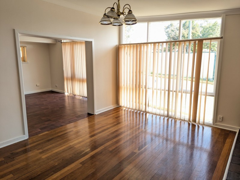 494 Lennard St, Dianella WA 6059