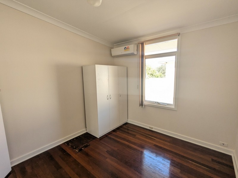 494 Lennard St, Dianella WA 6059