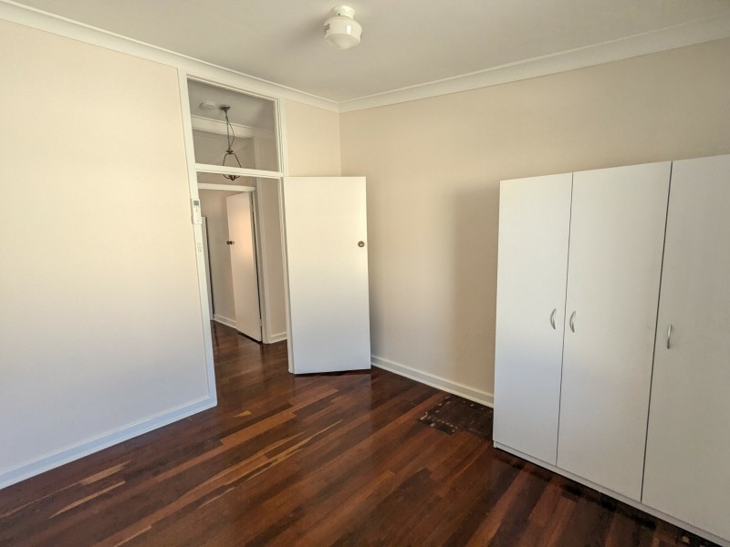 494 Lennard St, Dianella WA 6059