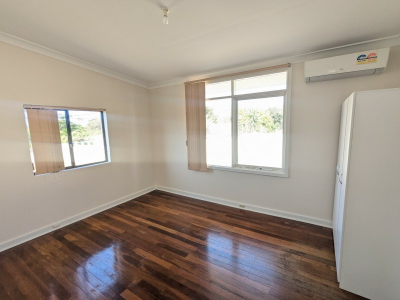 494 Lennard St, Dianella WA 6059