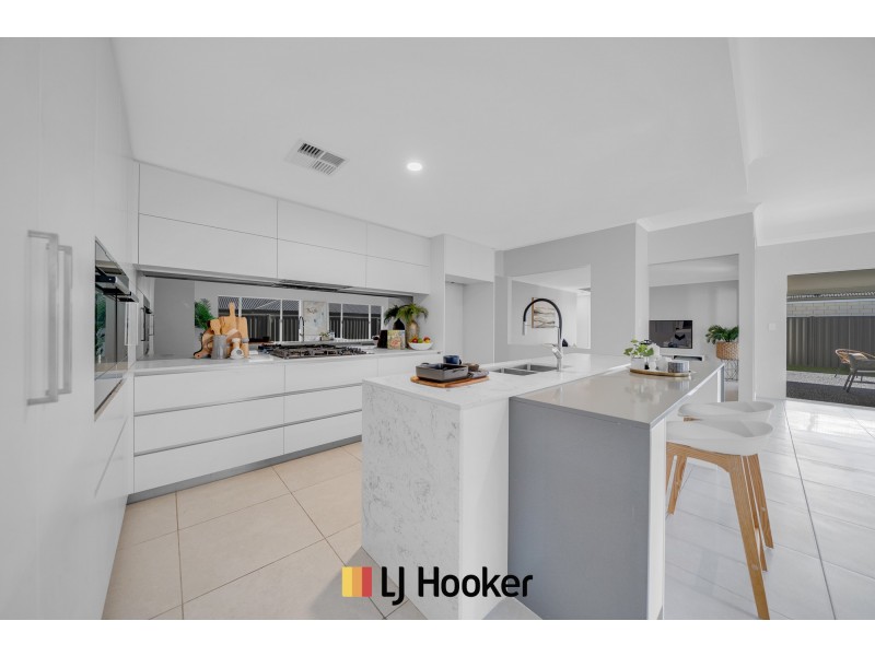 45 Barton Street, Aveley WA 6069