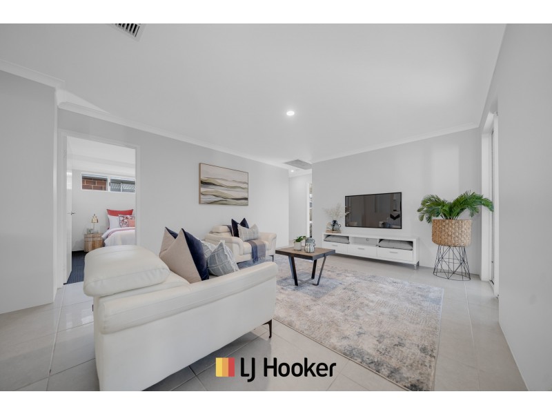 45 Barton Street, Aveley WA 6069