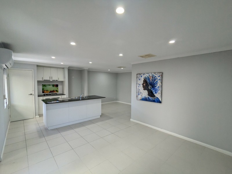 283 Grandis Blvd, Banksia Grove WA 6031