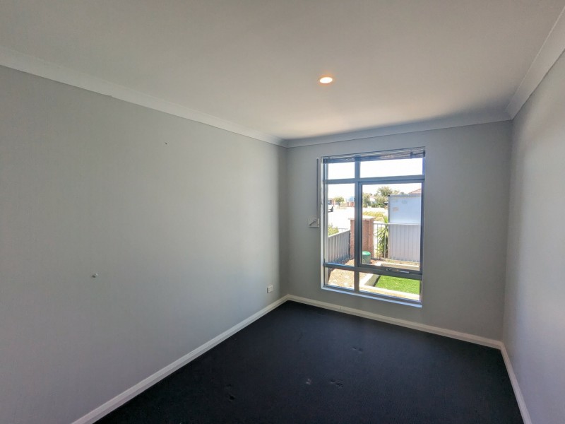 283 Grandis Blvd, Banksia Grove WA 6031