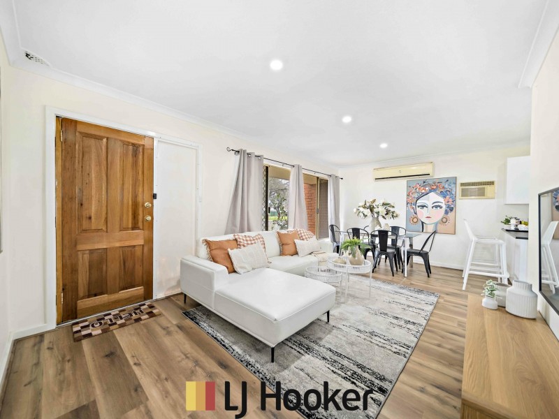 288 Marangaroo Dr, Koondoola WA 6064