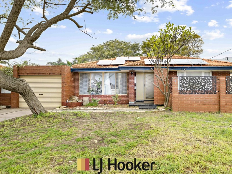 288 Marangaroo Dr, Koondoola WA 6064