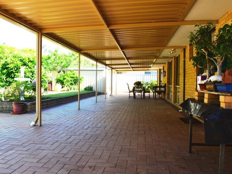 19 Bluebay Hill, Ballajura WA 6066