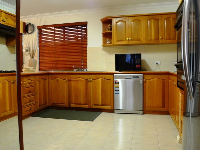 19 Bluebay Hill, Ballajura WA 6066