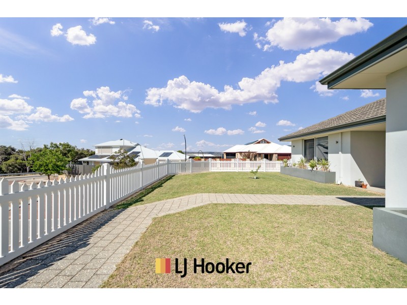 22 Monroe Cross, Aveley WA 6069