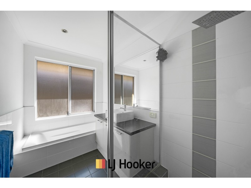 22 Monroe Cross, Aveley WA 6069