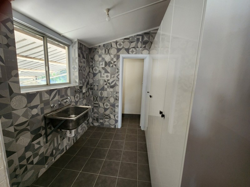 24 Manolas Way, Girrawheen WA 6064